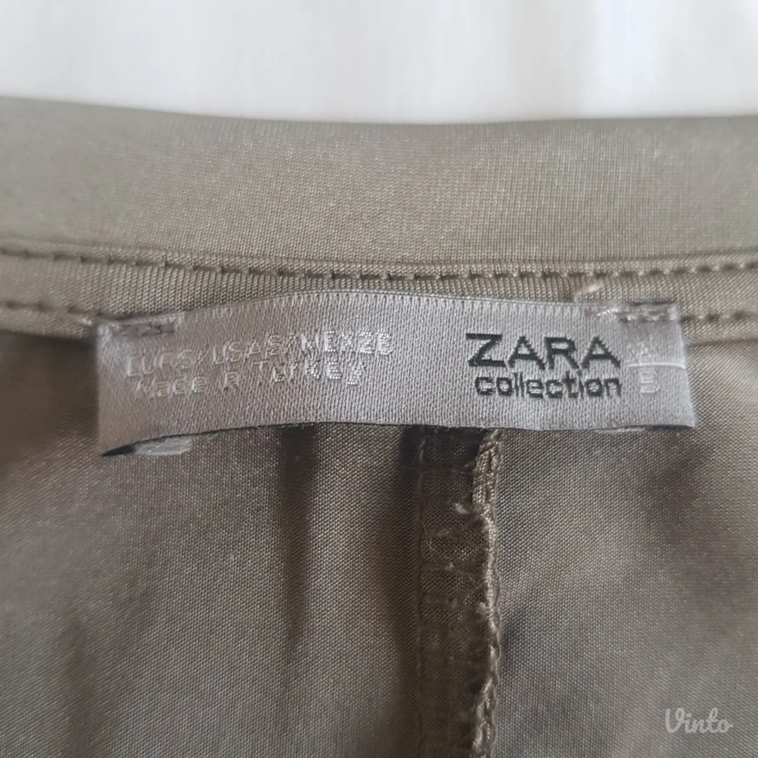 Zara siroka metalik majica