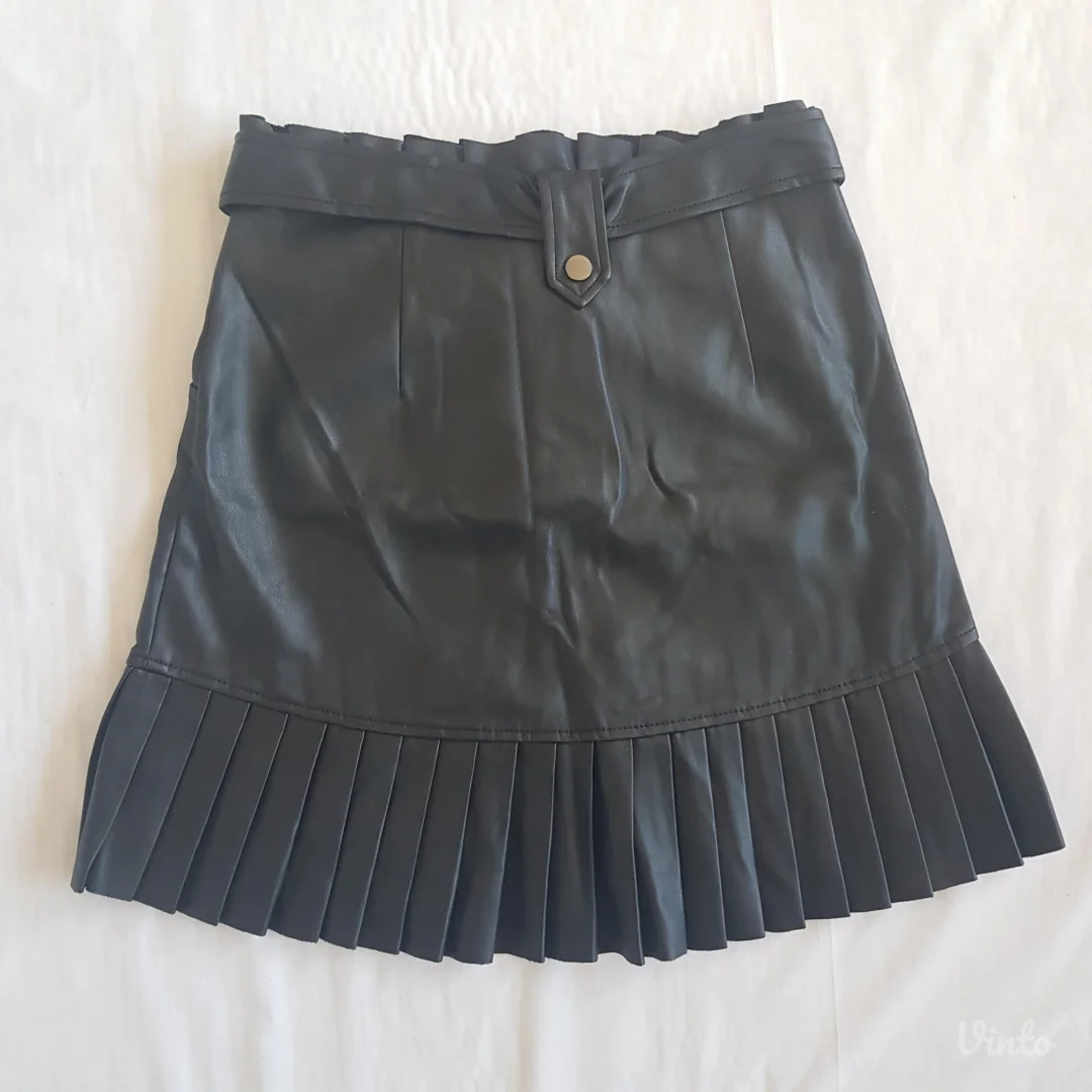 Zara kozna mini suknja sa karnericima (sa etiketom)