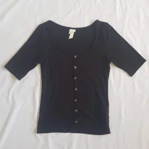 H&M rebrasta majica