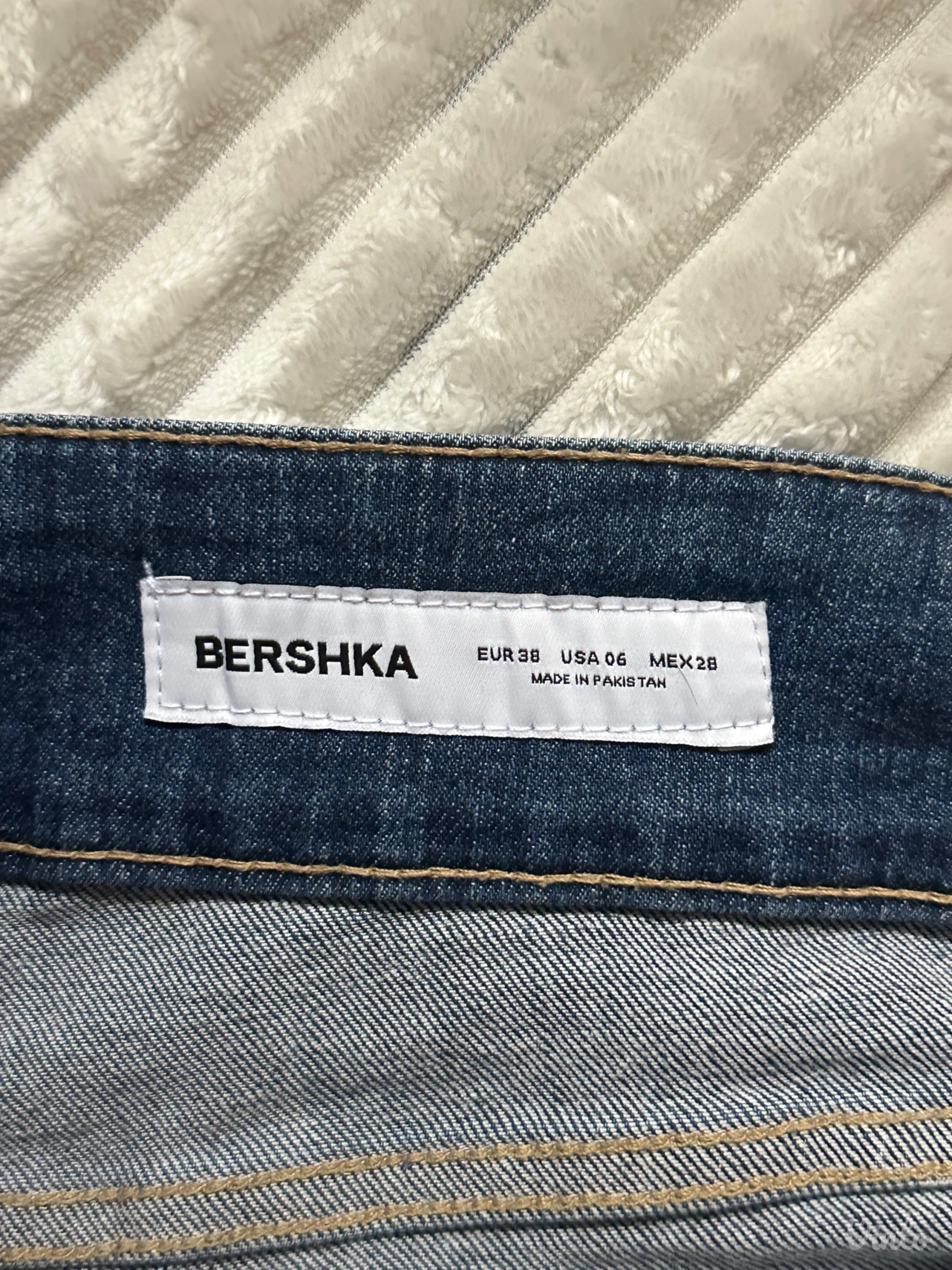 Bershka farmerke