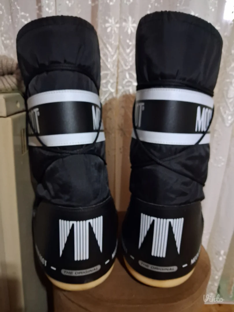 MOON BOOT original