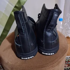 Diesel muske kozne patike