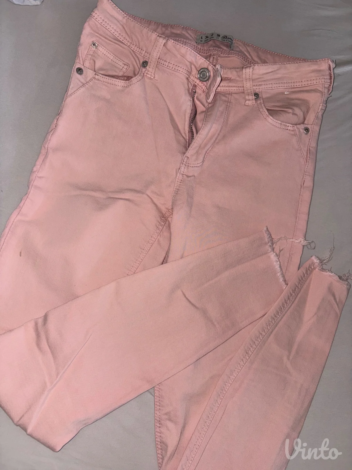 Roze farmerke