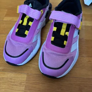 Adidas lego patikice