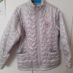 Chicco jakna velicina 8