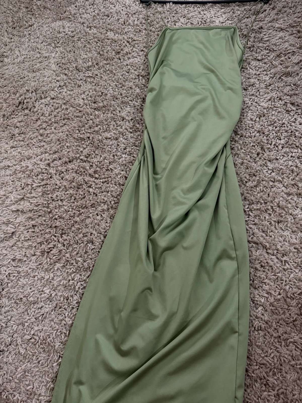 Elegantna dugačka haljina