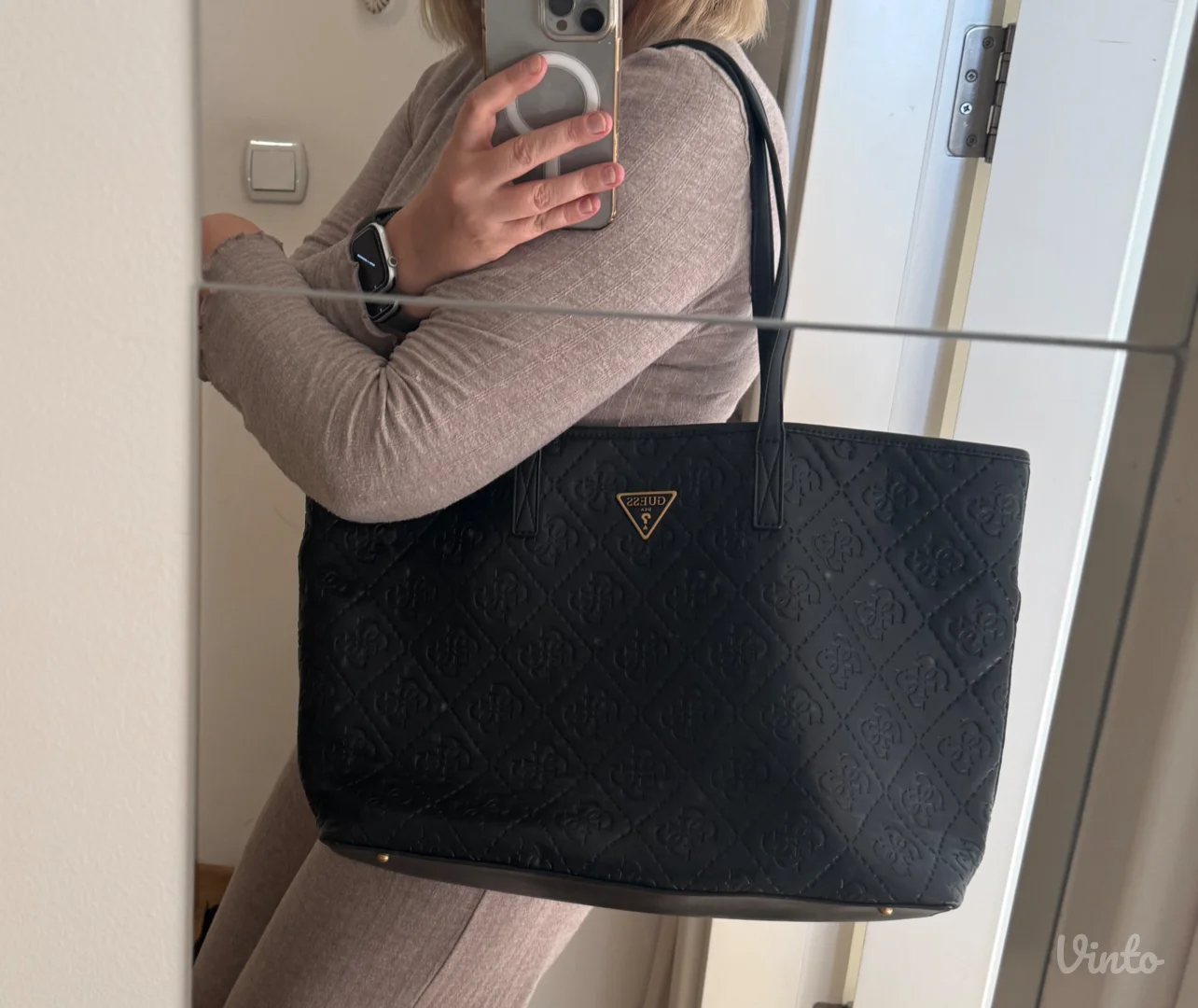 Guess zenska velika tasna