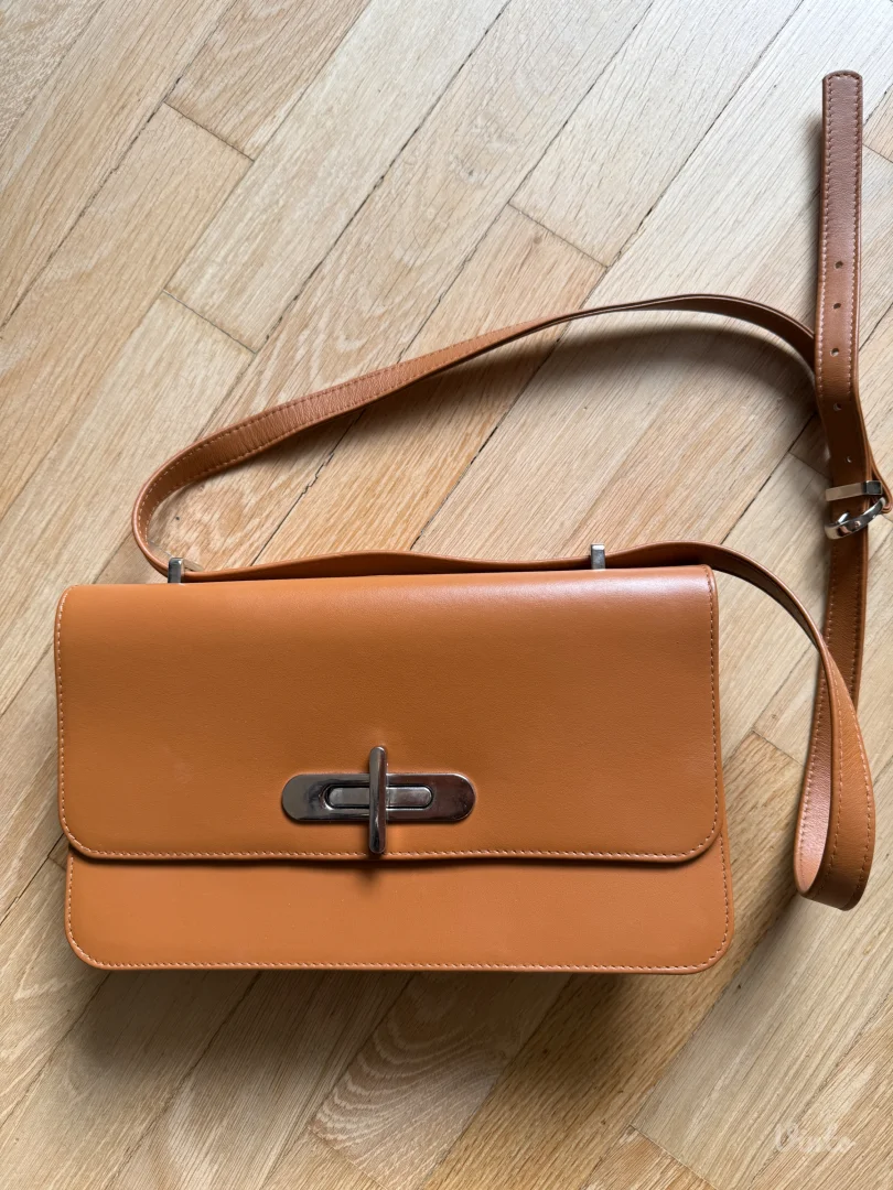 MONA kožna torba – NOVA, nikad nošena