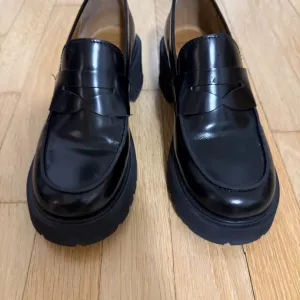 Camper original kožne loafer cipele – NOVE – br. 38