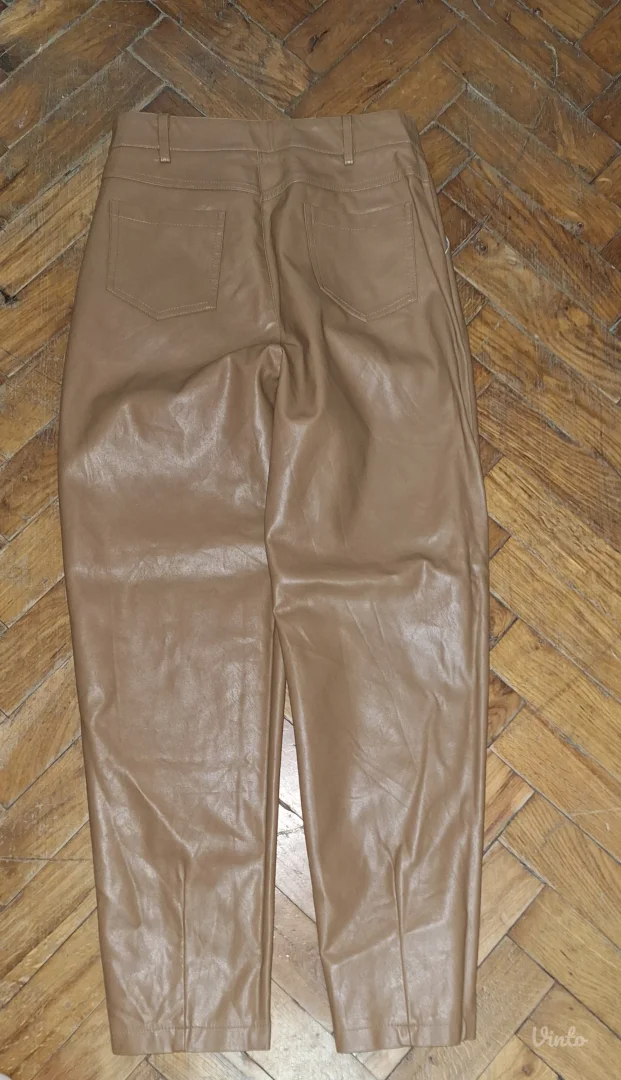 Braon kožne pantalone