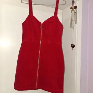 H&M Divided somotska haljina