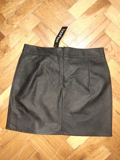 Boohoo mini kožna suknja NOVO