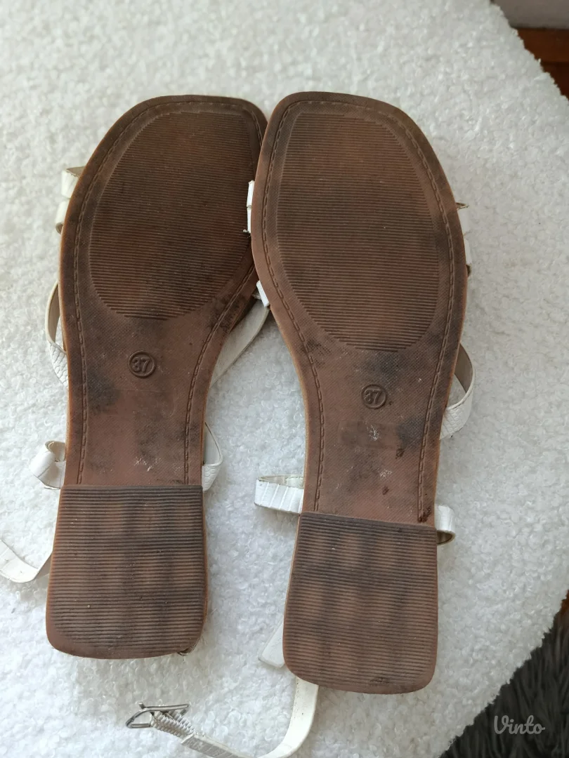 Sandale bele House, br.36