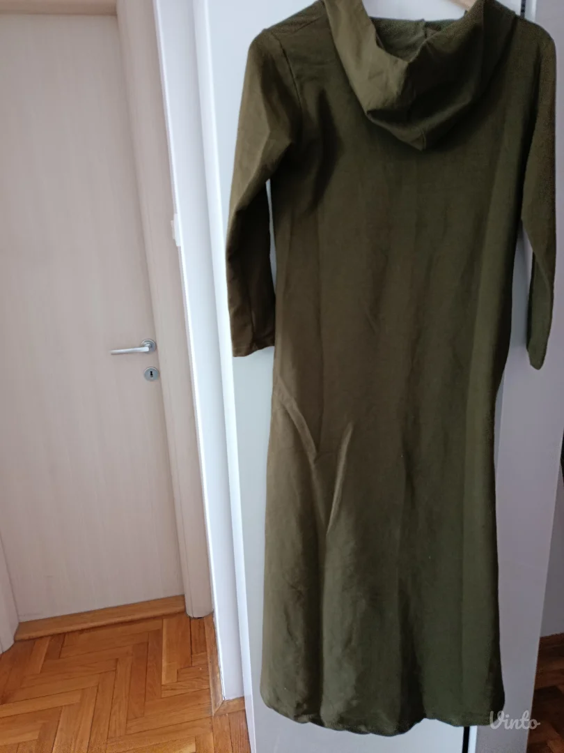 Sportska duga haljina sa kapuljacom, S/ M