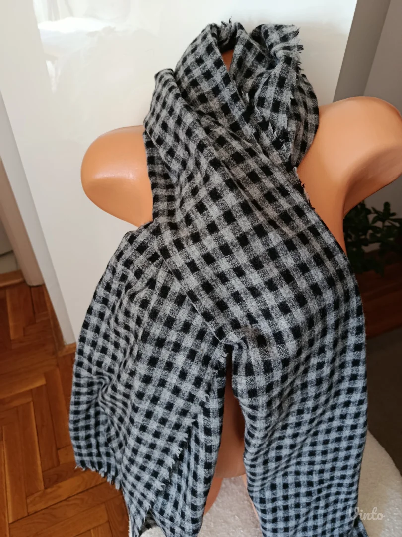 Zara sal karirani, crno/ sivo