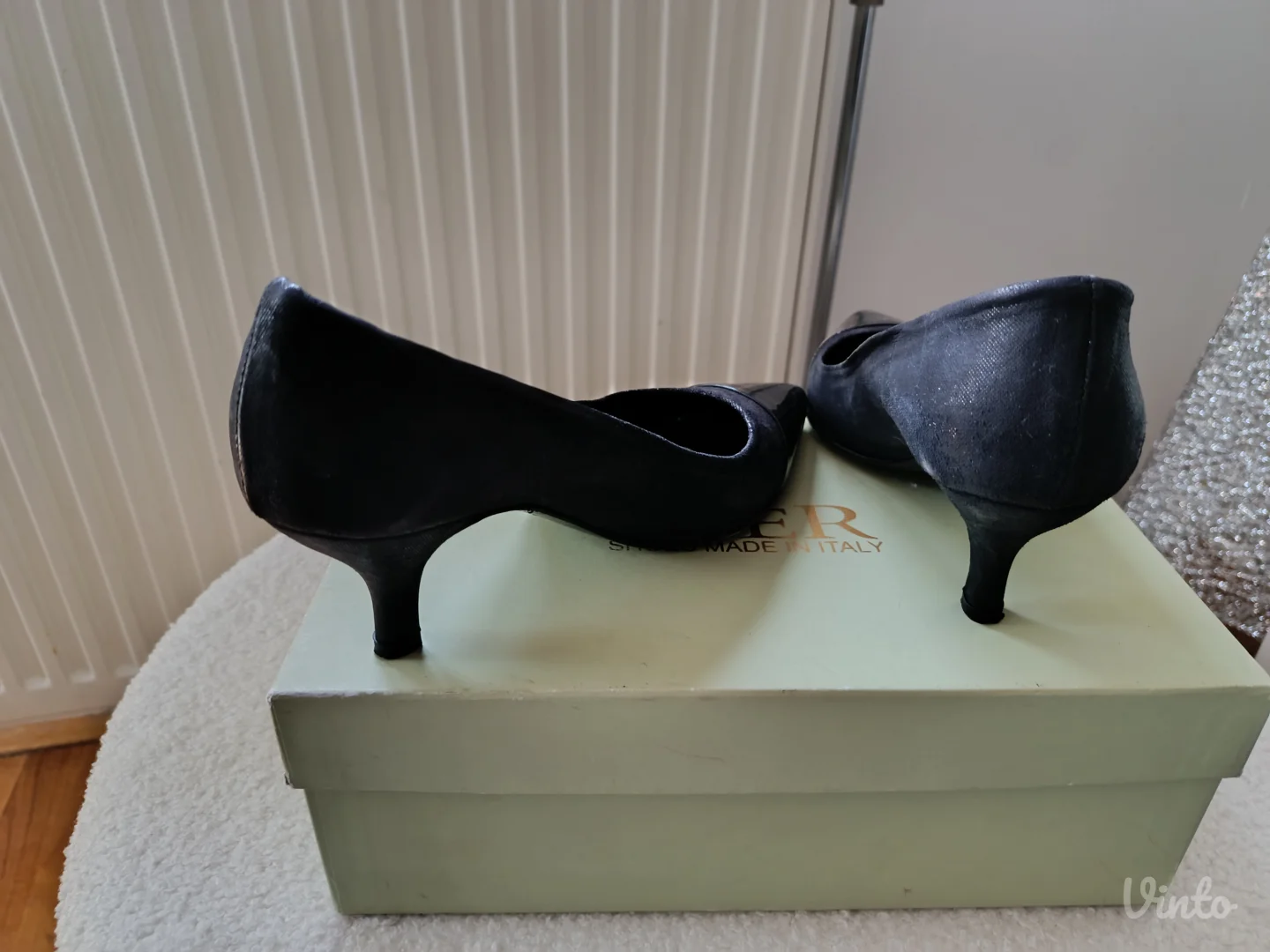 Crne kozne salonke Cler, br.36