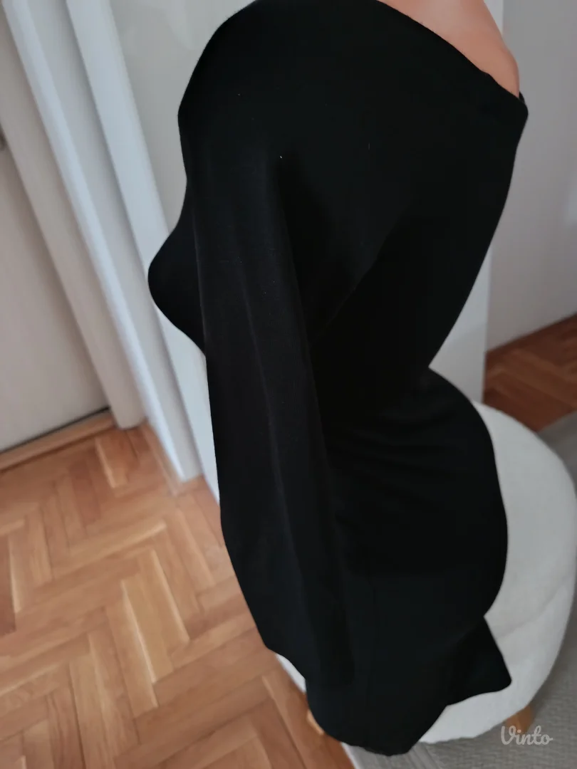 Zara crna basic haljina , S vel, kao novo