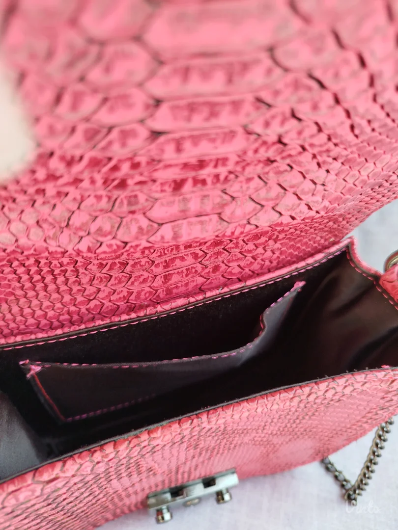 Roza kroko torbica na rame