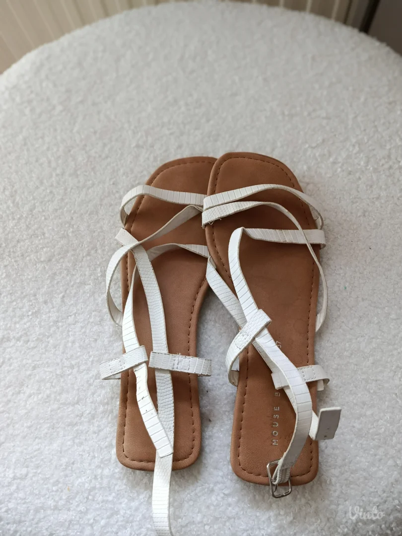 Sandale bele House, br.36