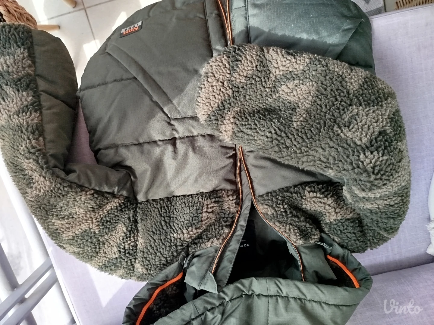 Zimska jakna za decake, vel.122, kao novo