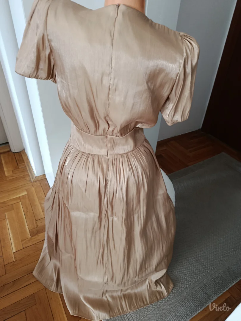 Zara zlatna haljina, vel.S