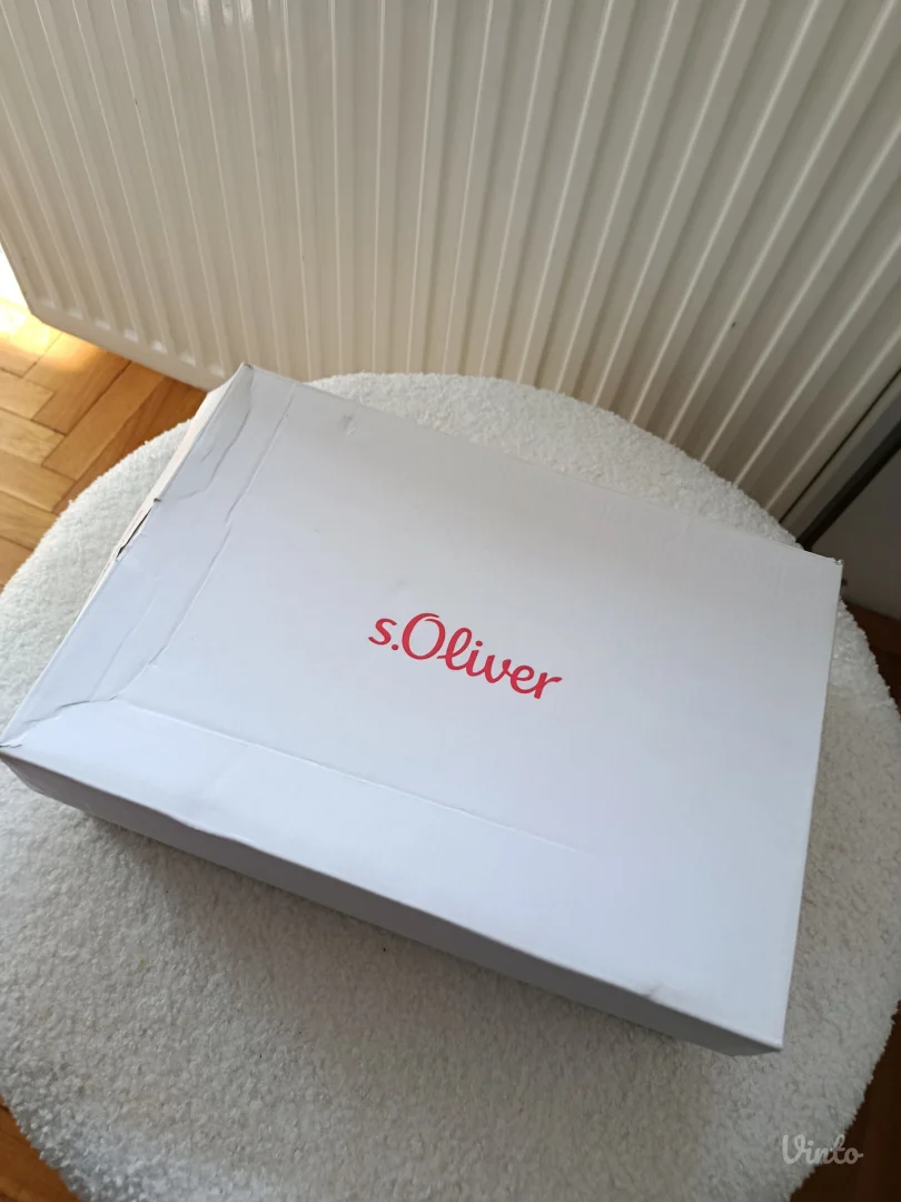 S' Oliver salonke,nude lakovan, br.36, NOVO