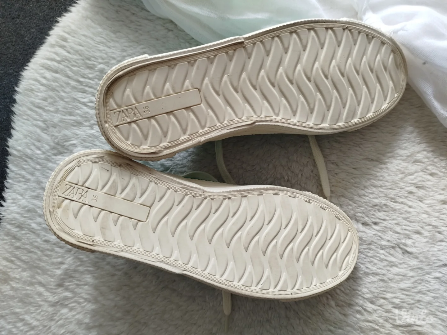 Zara platnene zelene patike, br.36, novo