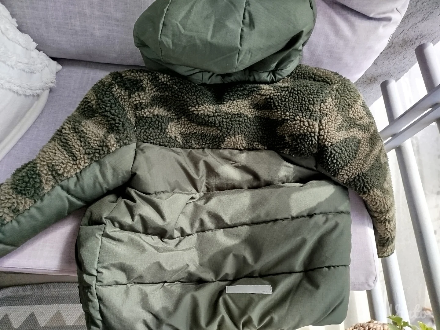 Zimska jakna za decake, vel.122, kao novo