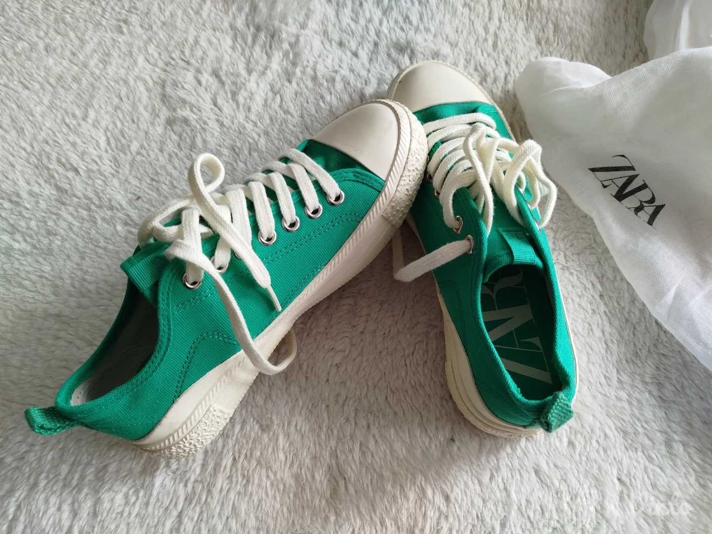 Zara platnene zelene patike, br.36, novo