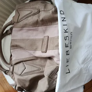 Kozna torba zenska Liebeskind