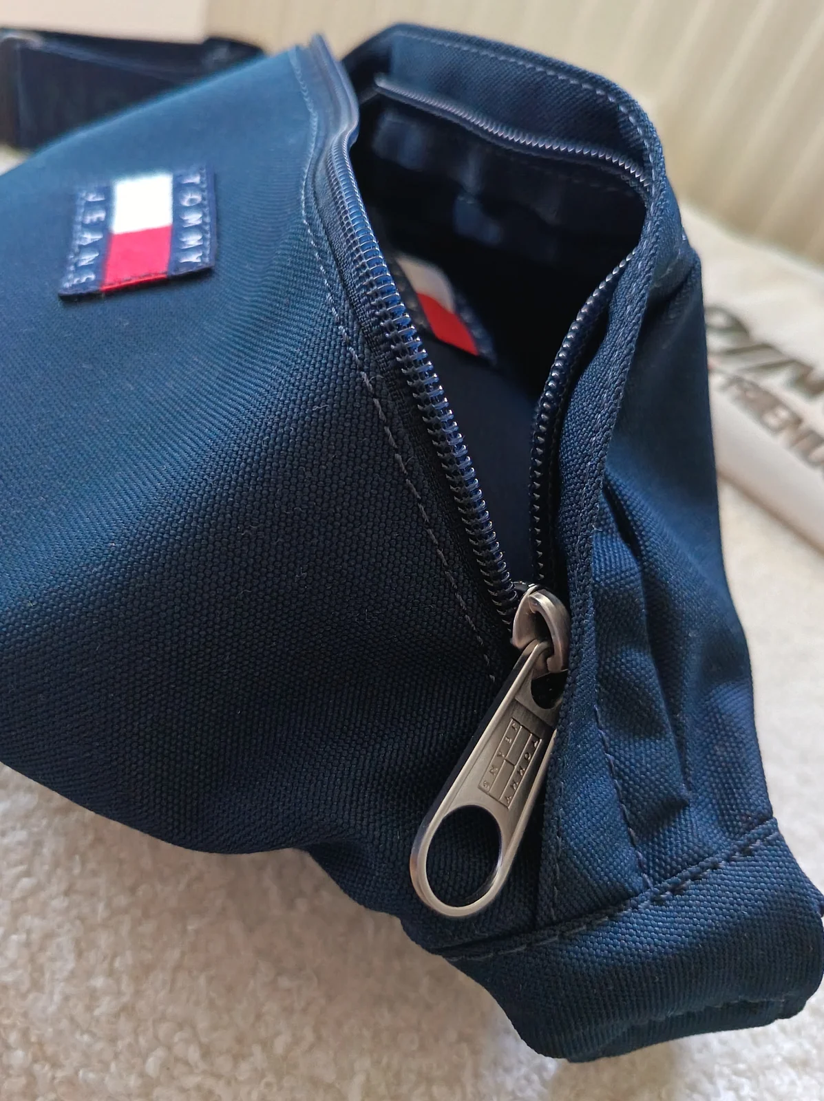 Muška teget torbica oko struka,Tommy Jeans, NOVO