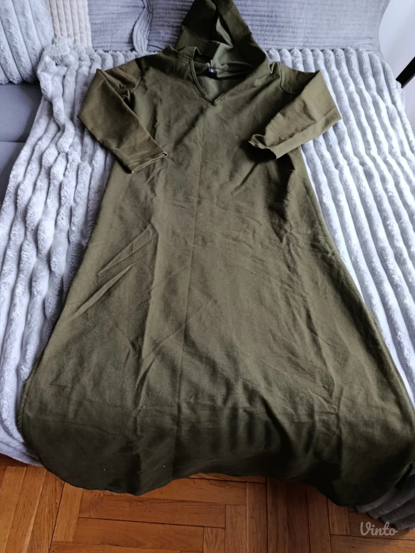 Sportska duga haljina sa kapuljacom, S/ M