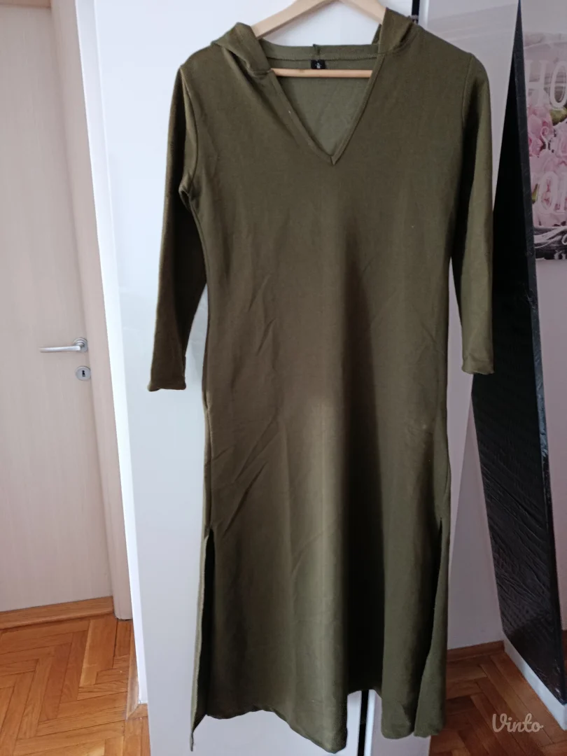 Sportska duga haljina sa kapuljacom, S/ M