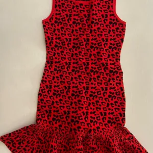 Guess Haljina Odlicna