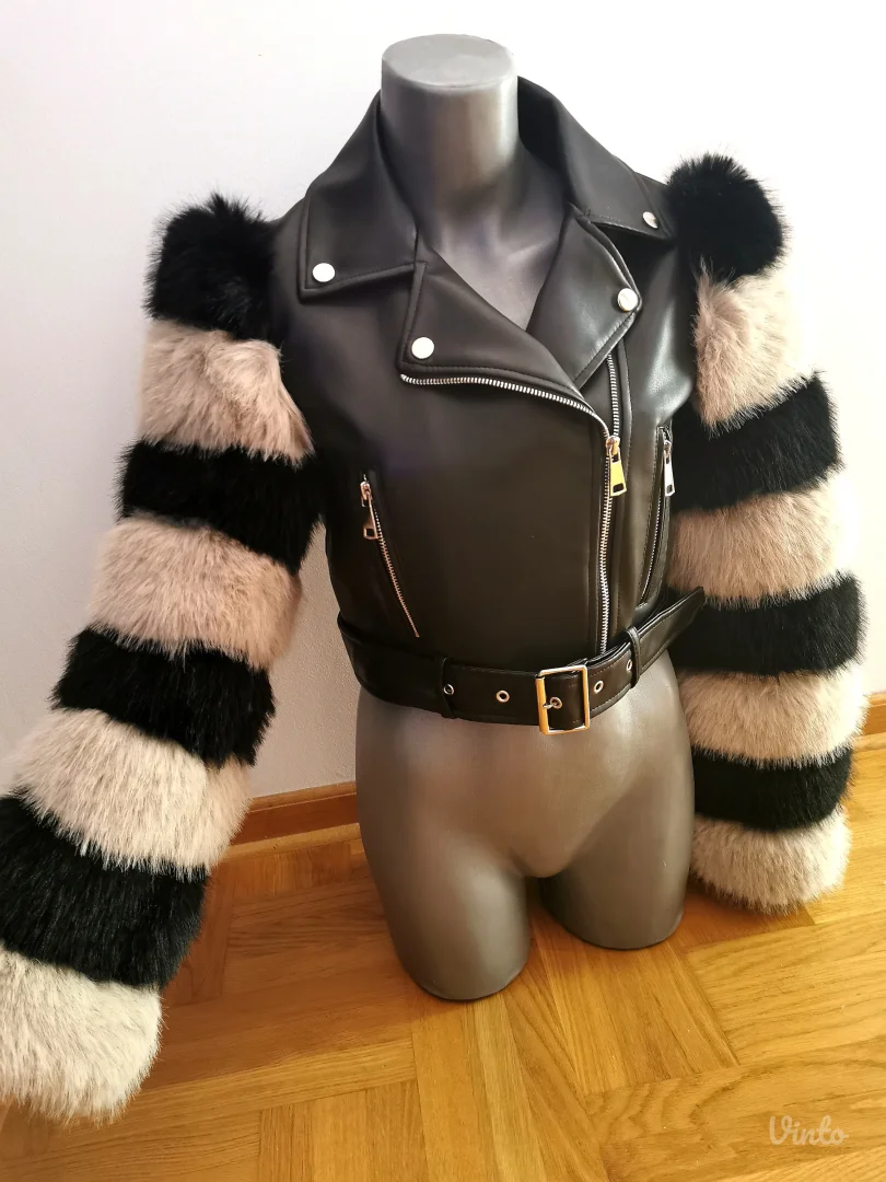 Nova jakna sa krznenim rukavima