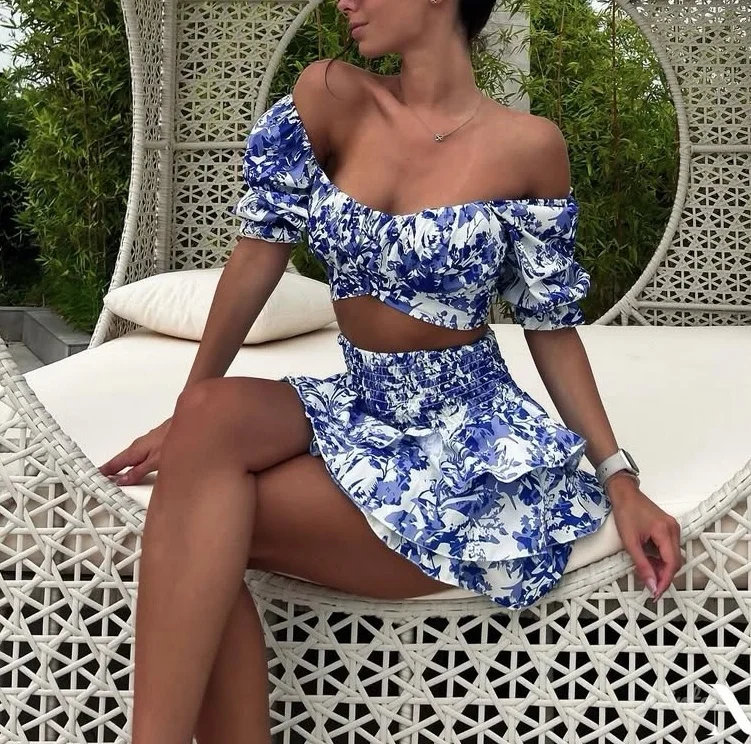 Nov komplet sa etiketom