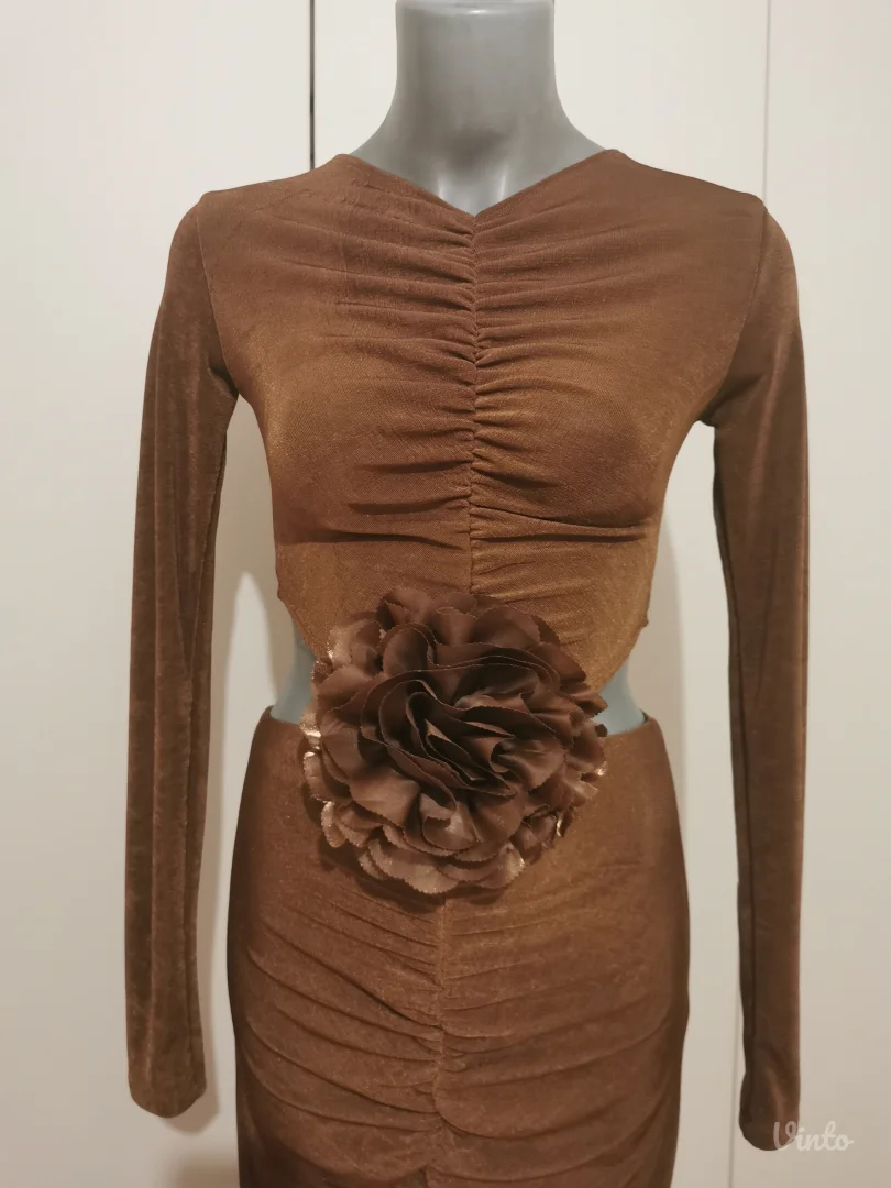 Nova haljina sa etiketom