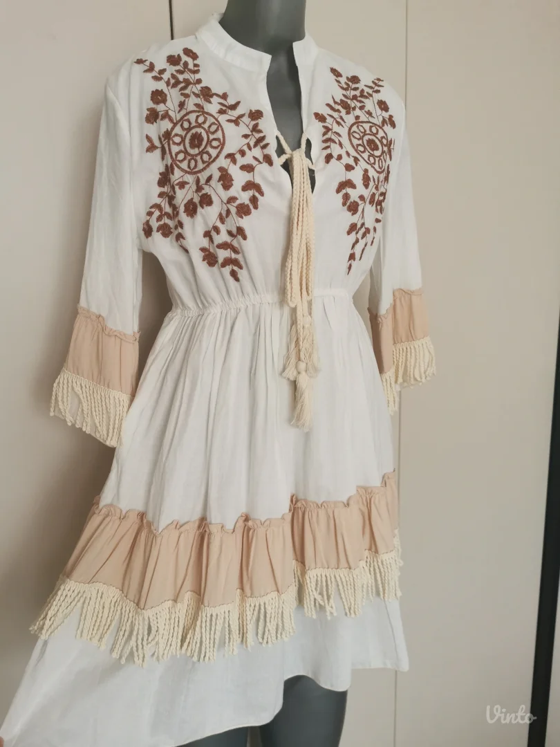 Nova haljina sa etiketom