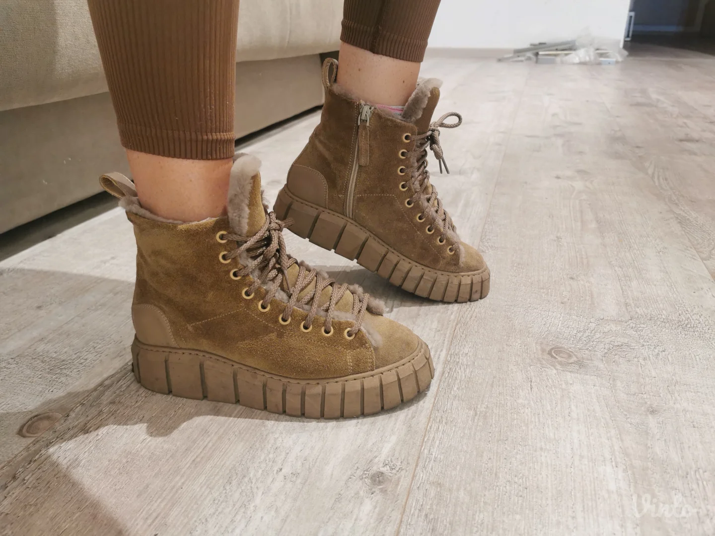 L'estrosa kozne cizme