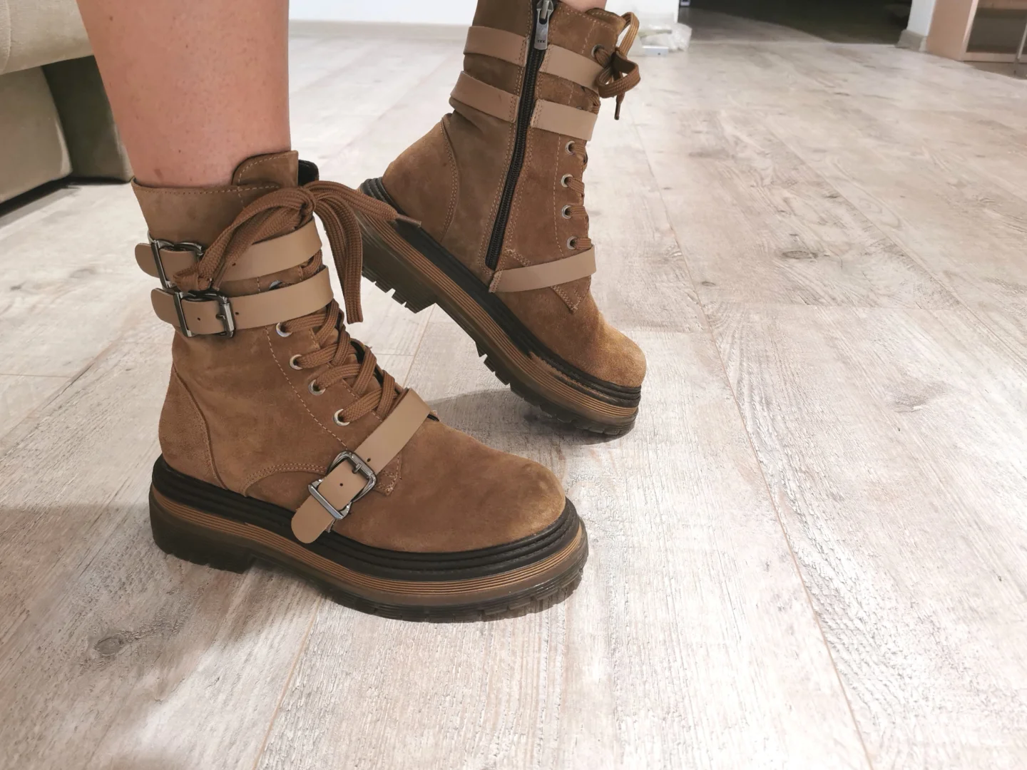 Kozne cizme Noa Noir