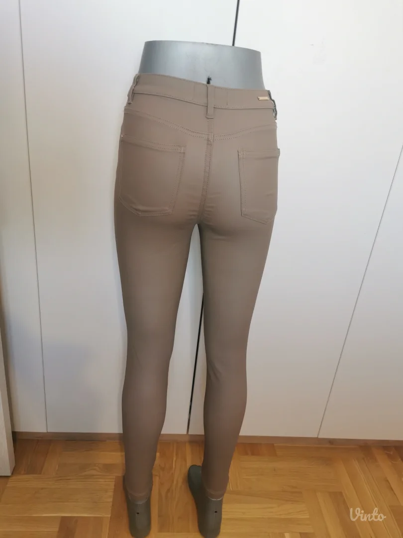 Mohito pantalone