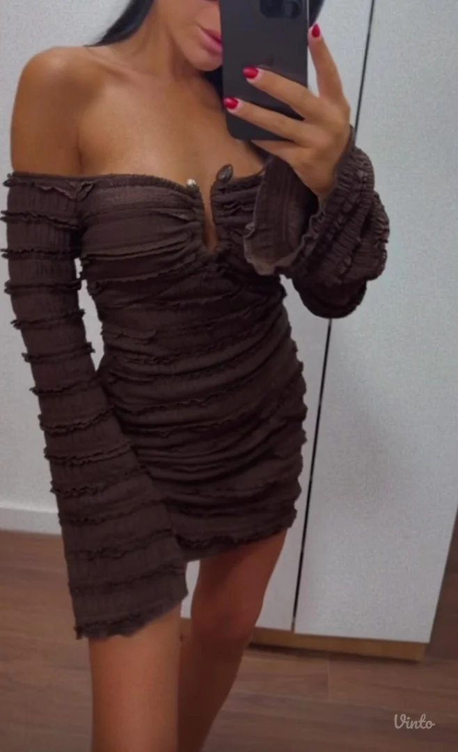 Nova haljina sa etiketom