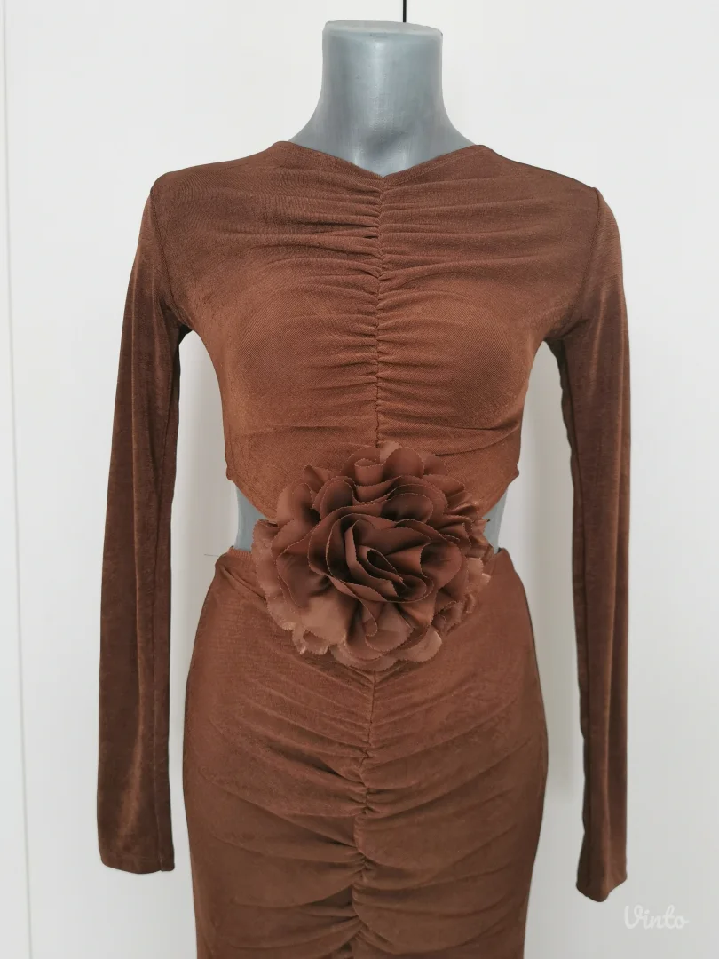 Nova haljina sa etiketom