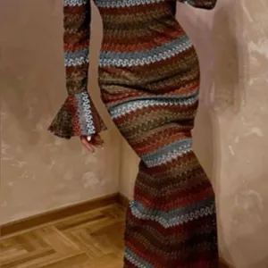 Nova haljina sa etiketom