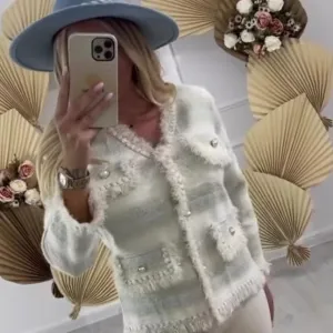 Nov dzemper sa etiketom