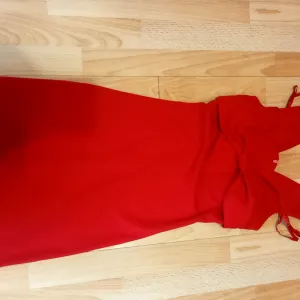 Nova haljina velicina S