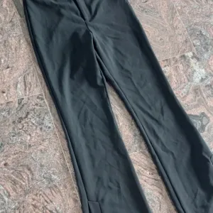 ZARA pantalone/helanke visok struk