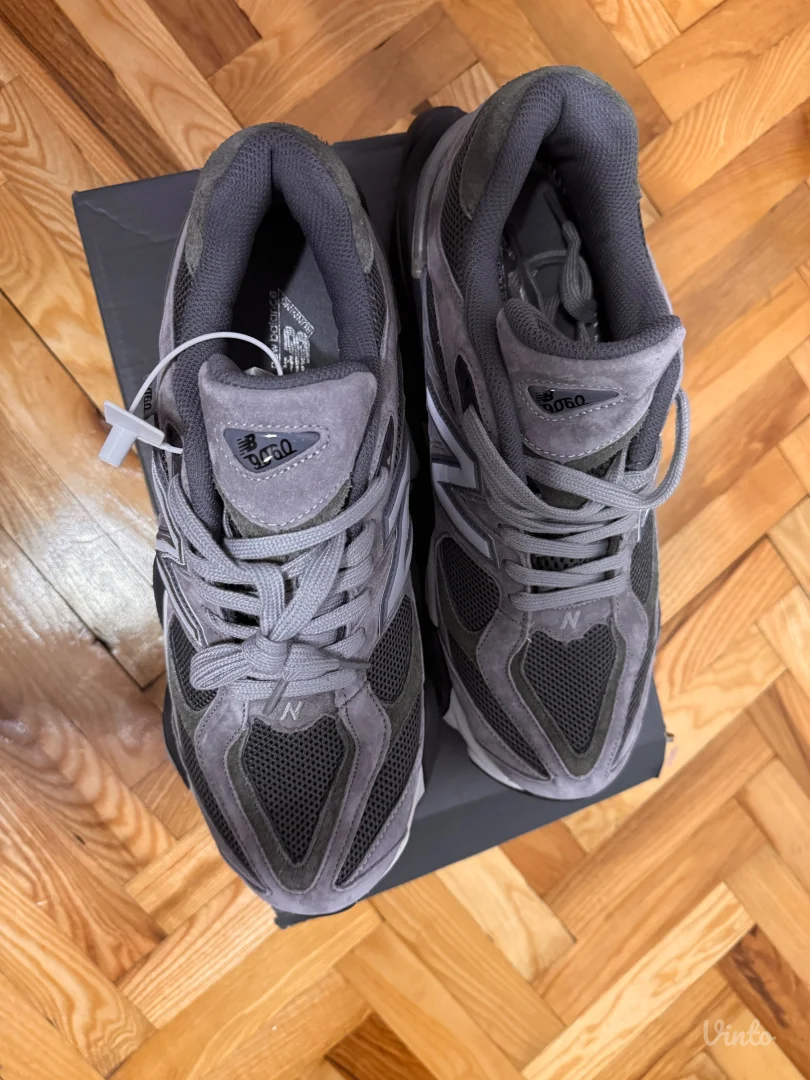 New balance 9060