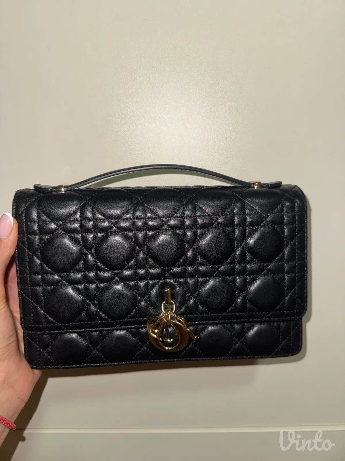 Dior tasna