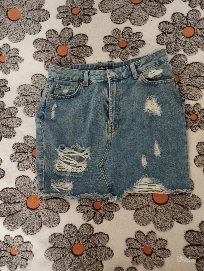 Teksas suknja iscepana